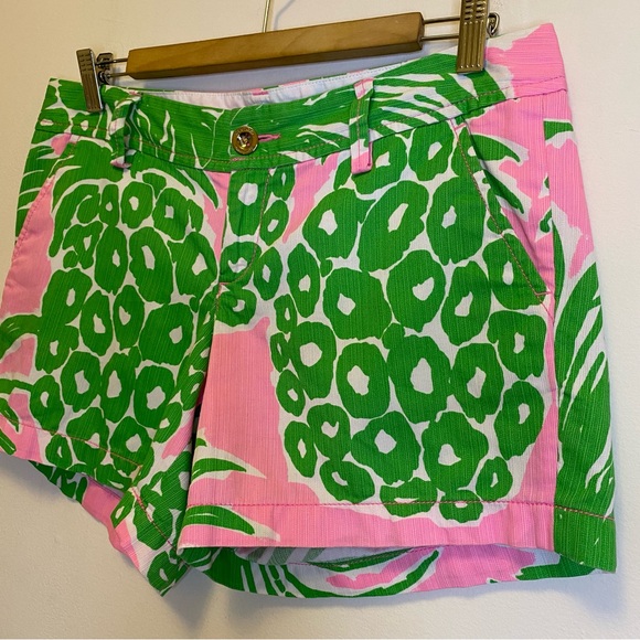 LILLY PULITZER Callahan Pineapple Print Shorts 5” Pink Pout Flamenco Green Sz 6 - Picture 8 of 13